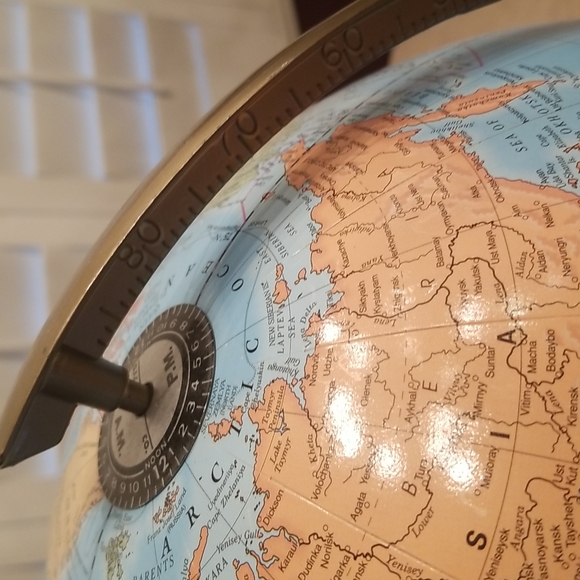 Imperial Globe nwot - Picture 2 of 4